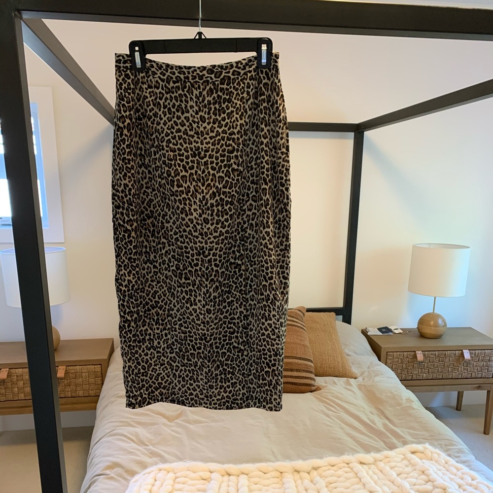 Oasis leopard midi skirt